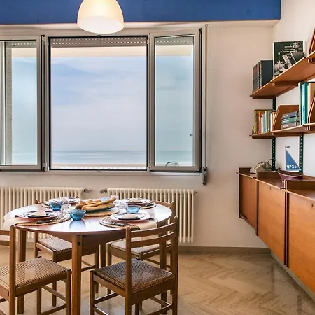 Apartament Liza *